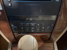 Load image into Gallery viewer, FRONT TEMPERATURE CONTROLS Cadillac STS 2005 05 2006 06 - NW777549

