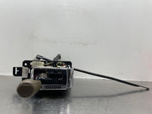 Load image into Gallery viewer, Floor Shifter Cadillac STS 2005 - NW777538
