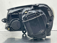 Load image into Gallery viewer, HEADLIGHT LAMP ASSEMBLY Volkswagen EOS 07 08 09 10 11 Right - NW778418
