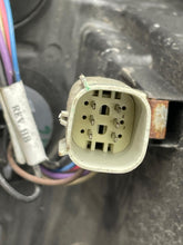 Load image into Gallery viewer, HEADLIGHT LAMP ASSEMBLY Buick Enclave 13 14 15 16 17 Left - NW780898
