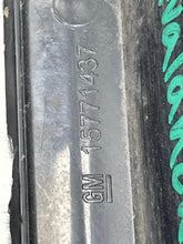Load image into Gallery viewer, TAIL LIGHT LAMP ASSEMBLY Avalanche 1500 Avalanche 2500 02-06 Left - NW784402
