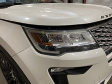 Load image into Gallery viewer, Headlight Lamp Assembly Ford Explorer 2018 - NW785362
