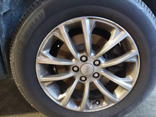 Load image into Gallery viewer, WHEEL RIM Jeep Cherokee 2019 19 17x7 ALUM 17x7, 5 lug, 110mm - NW789344
