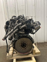 Load image into Gallery viewer, ENGINE MOTOR Infiniti QX30 2017 17 2018 18 2019 19 2.0L VIN C - NW789582
