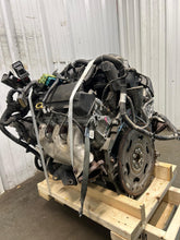 Load image into Gallery viewer, Engine Motor  SILVERADO 1500 PICKUP 2018 - NW790770
