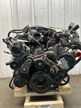 Load image into Gallery viewer, Engine Motor  SILVERADO 1500 PICKUP 2018 - NW790770
