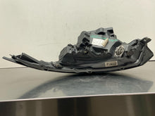 Load image into Gallery viewer, Headlight Lamp Assembly Land Rover Discovery 2017 - NW792914
