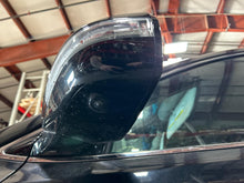 Load image into Gallery viewer, Side View Door Mirror Hyundai Santa Fe 2019 - NW795057
