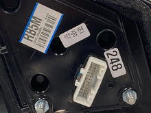 Load image into Gallery viewer, Side View Door Mirror Hyundai Santa Fe 2019 - NW795057
