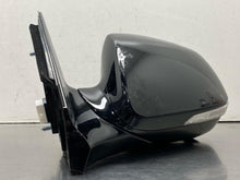 Load image into Gallery viewer, Side View Door Mirror Hyundai Santa Fe 2019 - NW795057
