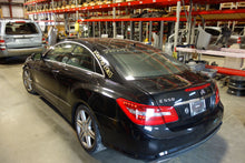 Load image into Gallery viewer, CARRIER ASSEMBLY CLS400 CLS550 E300 E350 E400 E550 E63 10-16 RWD - NW46990
