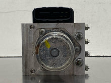 Load image into Gallery viewer, ABS ANTI-LOCK BRAKE PUMP HONDA HR-V 2016 16 - NW803423
