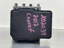 Load image into Gallery viewer, ABS Pump Honda Crosstour 2012 - NW808592
