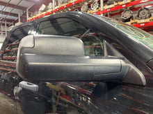 Load image into Gallery viewer, SIDE VIEW DOOR MIRROR 1500 Pickup 3500 Pickup 2013-2020 Right - NW812886
