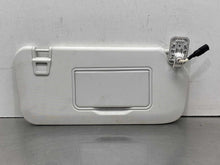 Load image into Gallery viewer, Interior Sun Visors Ford Escape 2021 - NW813623
