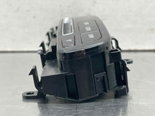Load image into Gallery viewer, RADIO CONTROL C250 C300 C350 C43 C63 GLC250d GLC300 GLC43 GLC43 17-18 - NW585599

