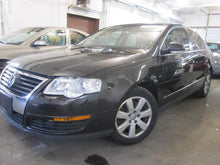 Load image into Gallery viewer, THROTTLE BODY Audi TT Beetle Jetta Tiguan 2008 08 2009 09 2010 10 2011 11 12 - 666008
