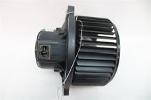 Load image into Gallery viewer, A/C HEATER BLOWER MOTOR Hyundai Tucson Kia Sportage 2010-2020 - 1330527
