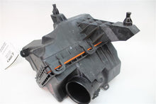 Load image into Gallery viewer, AIR CLEANER BOX Nissan Maxima 16 17 18 19 20 21 - 1335136
