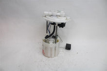 Load image into Gallery viewer, Fuel Pump Nissan Versa 2022 - 1335320
