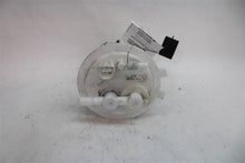 Load image into Gallery viewer, Fuel Pump Nissan Versa 2022 - 1335320
