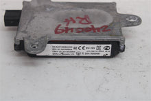 Load image into Gallery viewer, BODY CONTROL MODULE COMPUTER Mazda CX-5 2016 16 - 1337933
