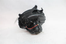Load image into Gallery viewer, FRONT A/C HEATER BLOWER MOTOR 528D 528i 535i 535i Gt 550i 550i Gt 09-15 - 1342560

