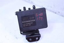 Load image into Gallery viewer, ABS ANTI-LOCK BRAKE PUMP Hyundai Santa Fe 2017 17 2018 18 - 1344235
