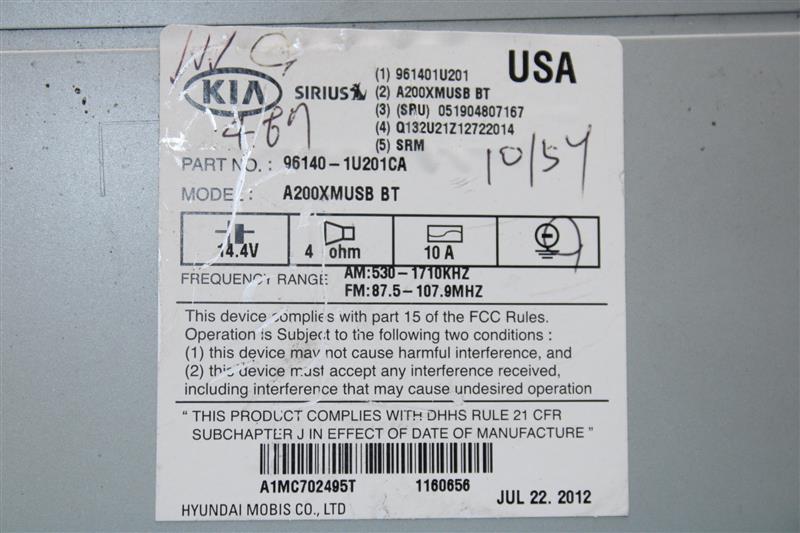 RADIO Kia Sorento 2011 11 2012 12 2013 13  AM FM CD - 1346745