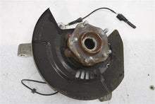 Load image into Gallery viewer, FRONT SPINDLE KNUCKLE Murano Murano Cross Cabriolet 15-20 Right - 1350746
