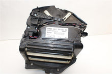 Load image into Gallery viewer, FRONT A/C HEATER BLOWER MOTOR 528D 528i 535i 535i Gt 550i 550i Gt 09-15 - 1351626
