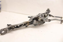 Load image into Gallery viewer, WINDSHIELD WIPER MOTOR C230 C250 C300 C350 C63 E250D E300 E350  08-15 - 1352129
