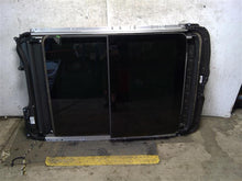 Load image into Gallery viewer, SUNROOF ASSEMBLY BMW X1 2016 16 2017 17 2018 18 2019 19 - 1353884
