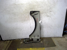 Load image into Gallery viewer, FRONT FENDER Land Rover Range Rover 06 07 08 09 10 11 12 Right - 1354975
