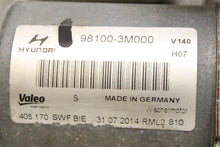 Load image into Gallery viewer, WINDSHIELD WIPER MOTOR Hyundai Equus 11 12 13 14 15 16 - 1355191
