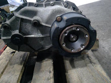Load image into Gallery viewer, TRANSFER CASE Audi Q7 2007 07 2008 08 2009 09 2010 10 - 1355368

