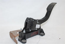 Load image into Gallery viewer, ELECTRONIC PEDAL ASSEMBLY Nissan Titan XD 2018 18 - 1356917
