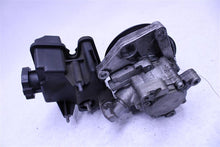 Load image into Gallery viewer, POWER STEERING PUMP Gl320 Gl350 Gl450 Gl550 ML320 ML350 ML450 06-12 - 1357990
