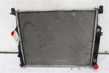 Load image into Gallery viewer, RADIATOR ML320 ML350 ML550 ML63 R320 R350 R500 R63 08 09 - 1357996
