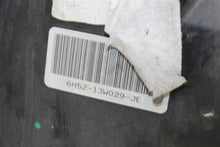Load image into Gallery viewer, HEADLIGHT LAMP ASSEMBLY Land Rover LR2 08 09 10 Right - 1358721
