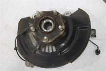 Load image into Gallery viewer, FRONT SPINDLE KNUCKLE Murano Murano Cross Cabriolet 15-20 Left - 1358772
