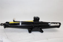 Load image into Gallery viewer, JACK Land Rover Range Rover Sport 2014 14 - 1359074
