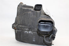 Load image into Gallery viewer, AIR CLEANER BOX RX350 Highlander Sienna 07 08 09 10 11 12 13 - 1359326
