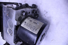 Load image into Gallery viewer, ABS ANTI-LOCK BRAKE PUMP C250 C300 C350 C63 GLK350 13 14 15 - 1359416
