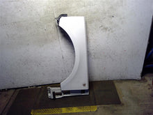 Load image into Gallery viewer, FRONT FENDER Land Rover Range Rover 06 07 08 09 10 11 12 Left - 1359654
