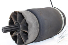 Load image into Gallery viewer, SUSPENSION AIR BAG Range Rover 03 04 05 06 07 08 09 10 11 12 REAR - 1359673
