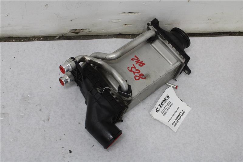 INTERCOOLER C250 C300 C350 C43 C63 E300 E350 E400 E550 GLC250d 16-18 - 1360101