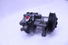 Load image into Gallery viewer, POWER STEERING PUMP BMW X5 09 10 11 12 13 - 1360578
