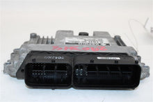 Load image into Gallery viewer, ECU ECM COMPUTER Hyundai Veloster 2012 12 - 1361699
