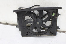 Load image into Gallery viewer, RADIATOR FAN ASSEMBLY Accent Veloster 2012 12 2013 13 2014 14 - 1361712
